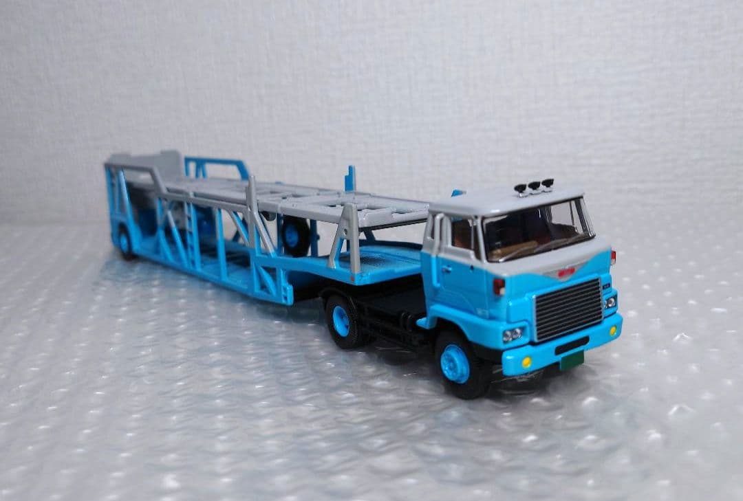 トミカビンテージネオ LV-N89 日野HE366カートランスポーター