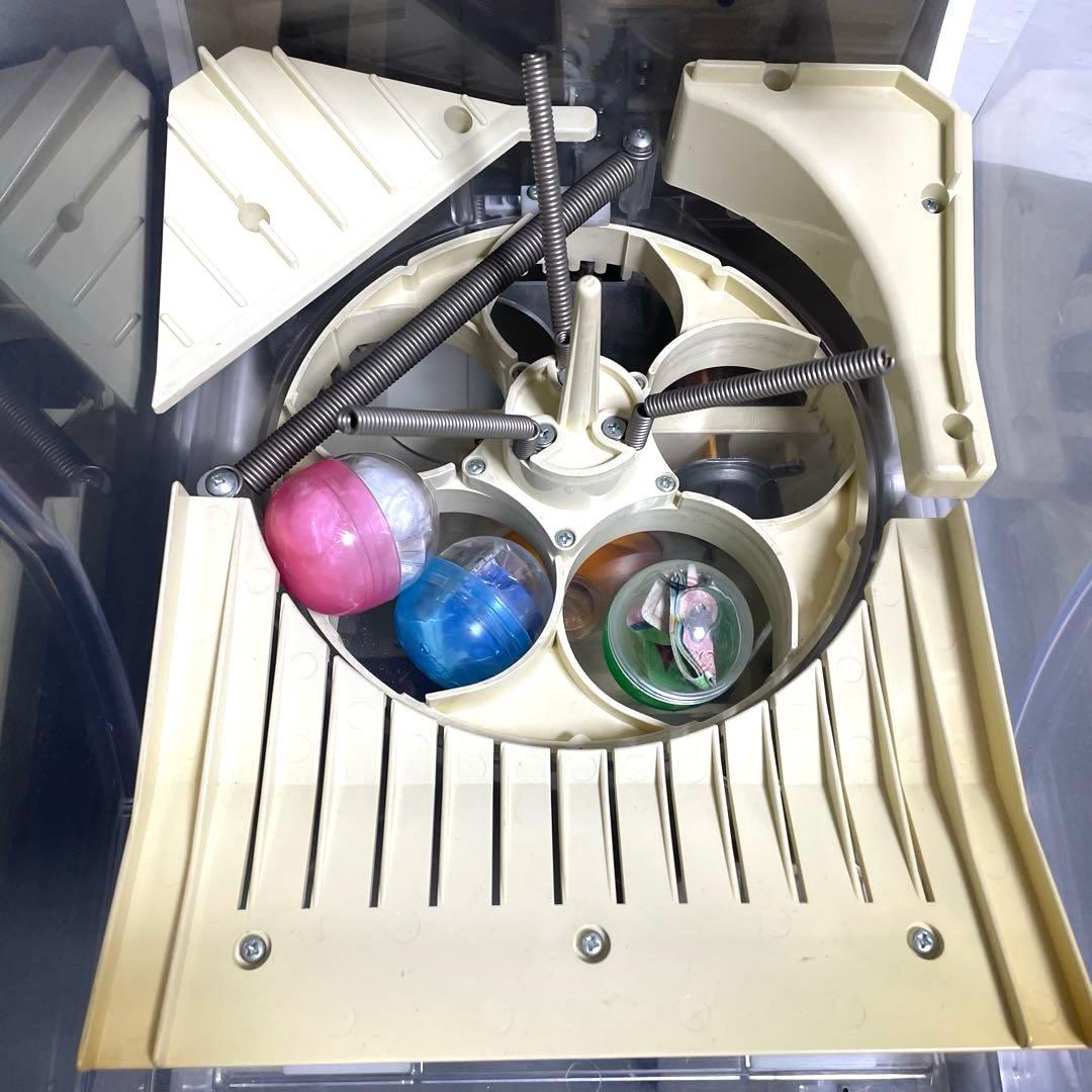 美品！ガチャガチャ本体　非売品ディスプレイ！