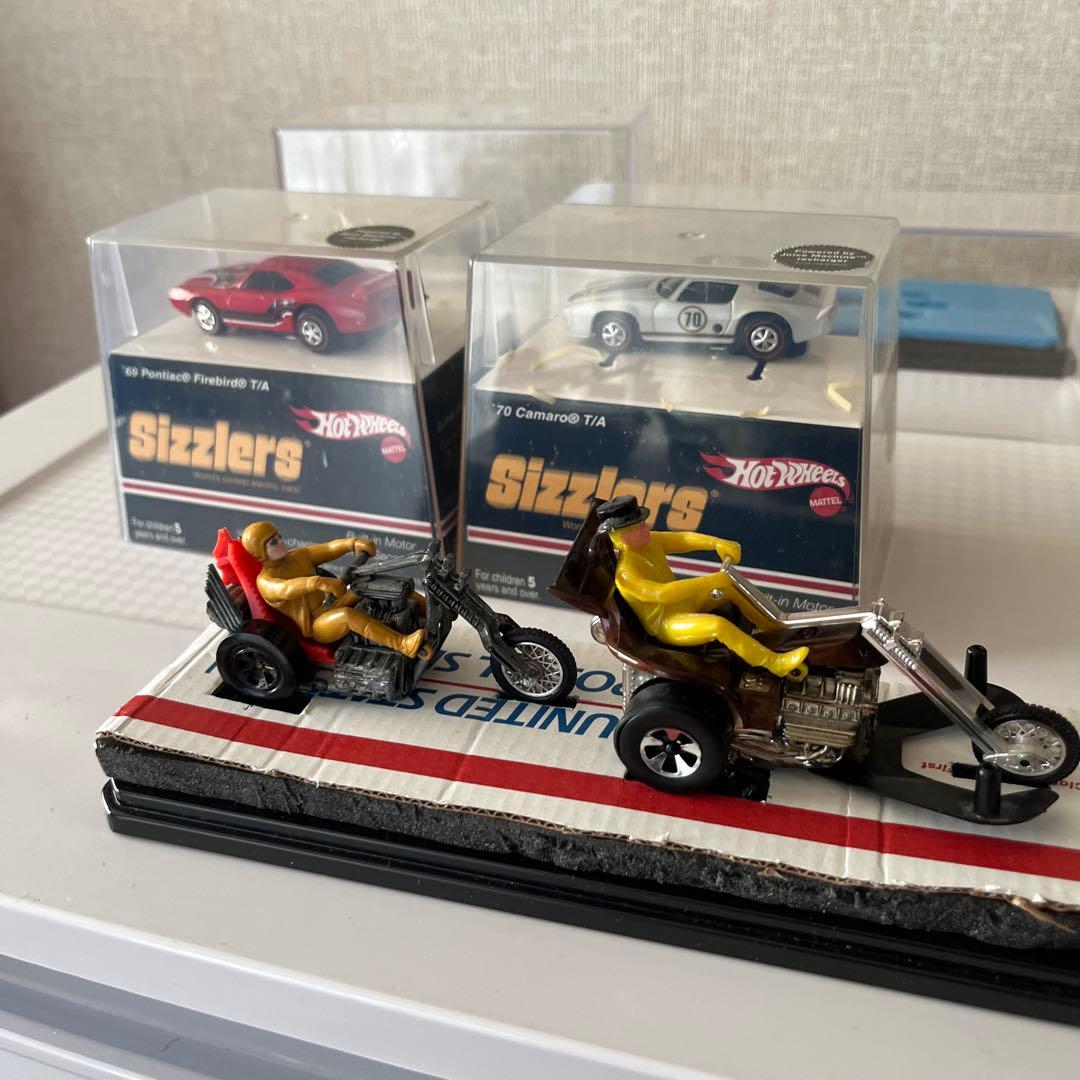 ホットウィール　マングース＆スネーク　ドラッグレースセット