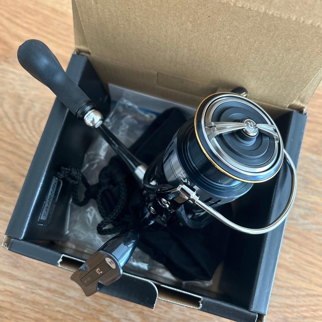 新品未使用 ダイワ 19セルテート LT 4000-CXH