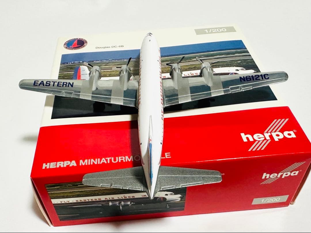 1/200 ダグラスDC-6B フライイースタン航空