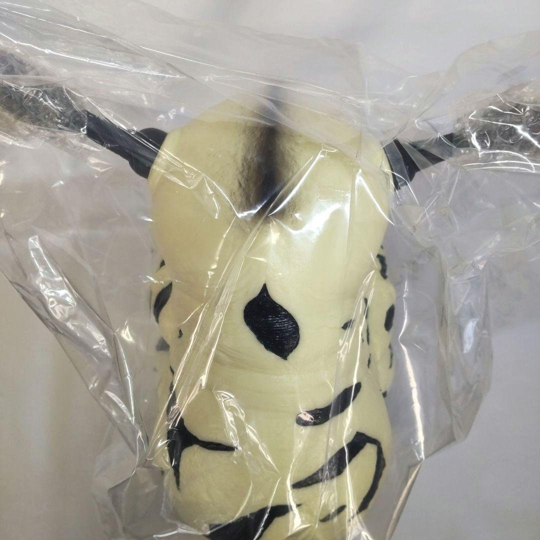 〈新品〉1/1スケール マケット怪獣 リムエレキング ～特典メビウス写真付き