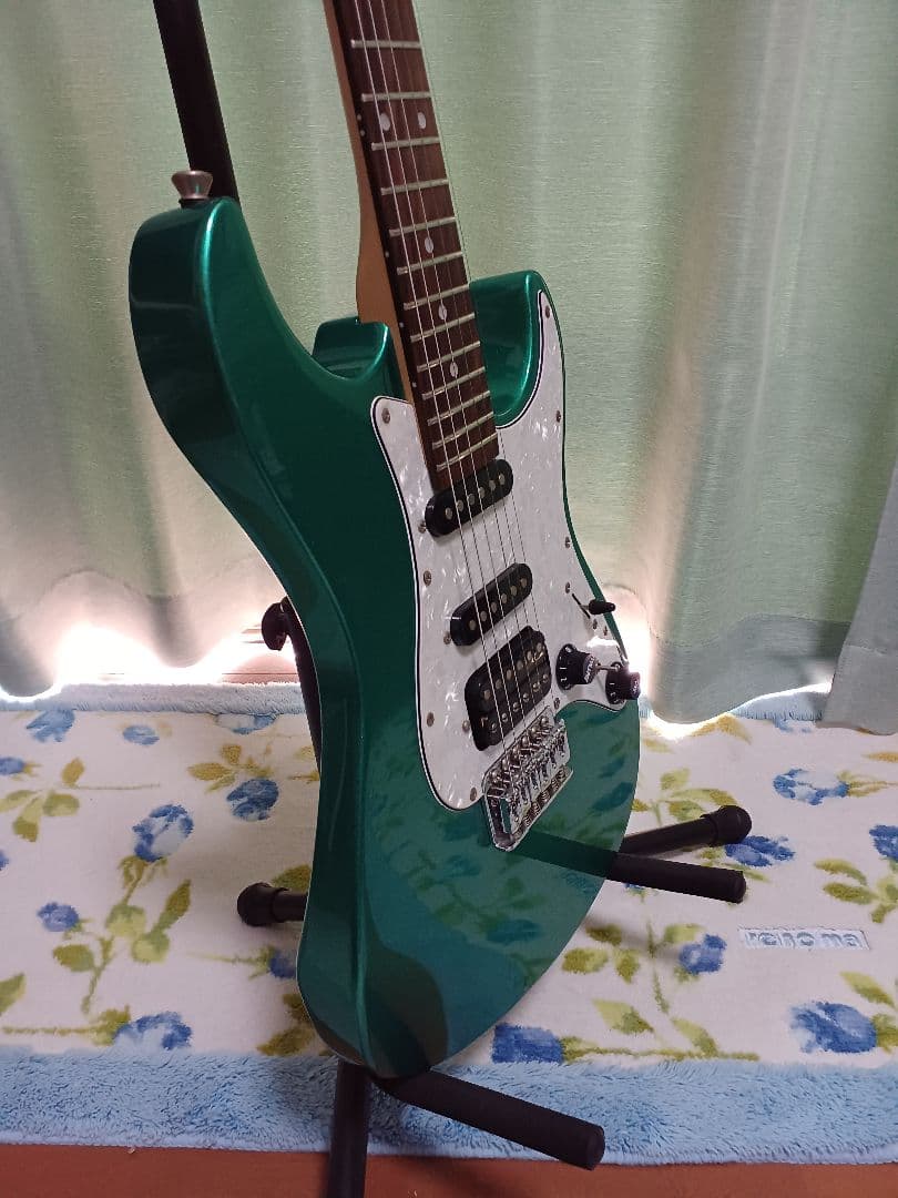 Bacchus GS-Mini (ミニギター ・570mm・美品)