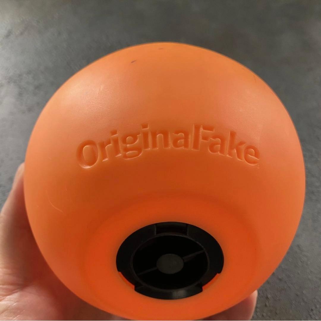 KAWS オリジナルフェイク CAT TEETH BANK 2007年 貯金箱②