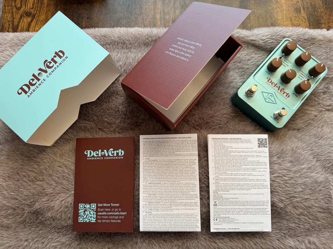 ギター UAFX Del-Verb Ambience Companion