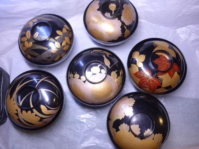 美品です　平安堂の貴重な高級蒔絵椀　草花蒔絵　吸物椀　６客