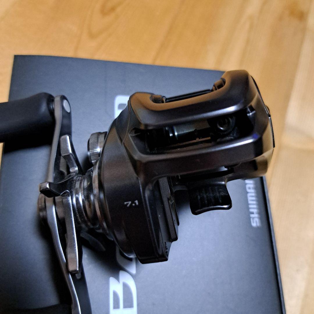 シマノ　SHIMANO 　22バンタムHG　ベイトリール　バーサタイル