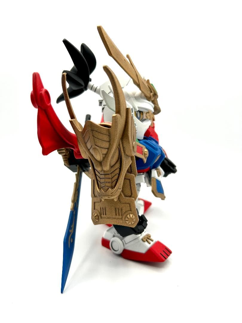 SDガンダム　三国伝　真豪華龍装劉備ガンダム　完成品ガンプラ