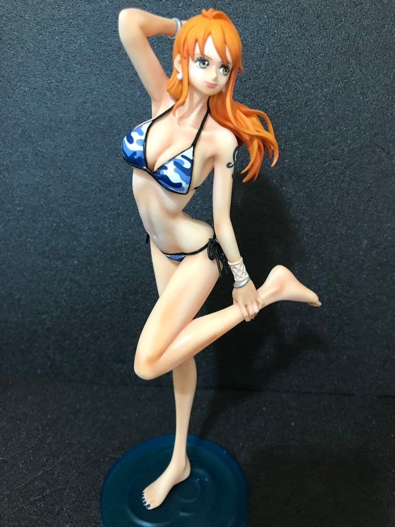 ワンピース ナミ フィギュア　リペイント　glitte &glamorous