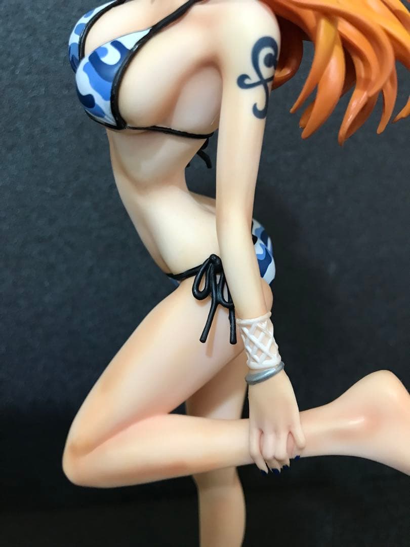 ワンピース ナミ フィギュア　リペイント　glitte &glamorous