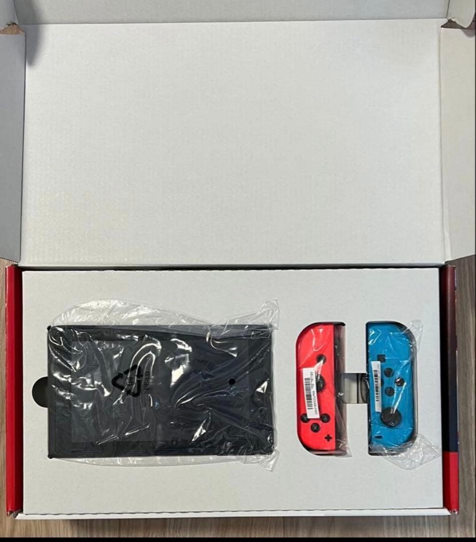 Nintendo Switch 付属品全てあり　カセット2つ　コントローラー