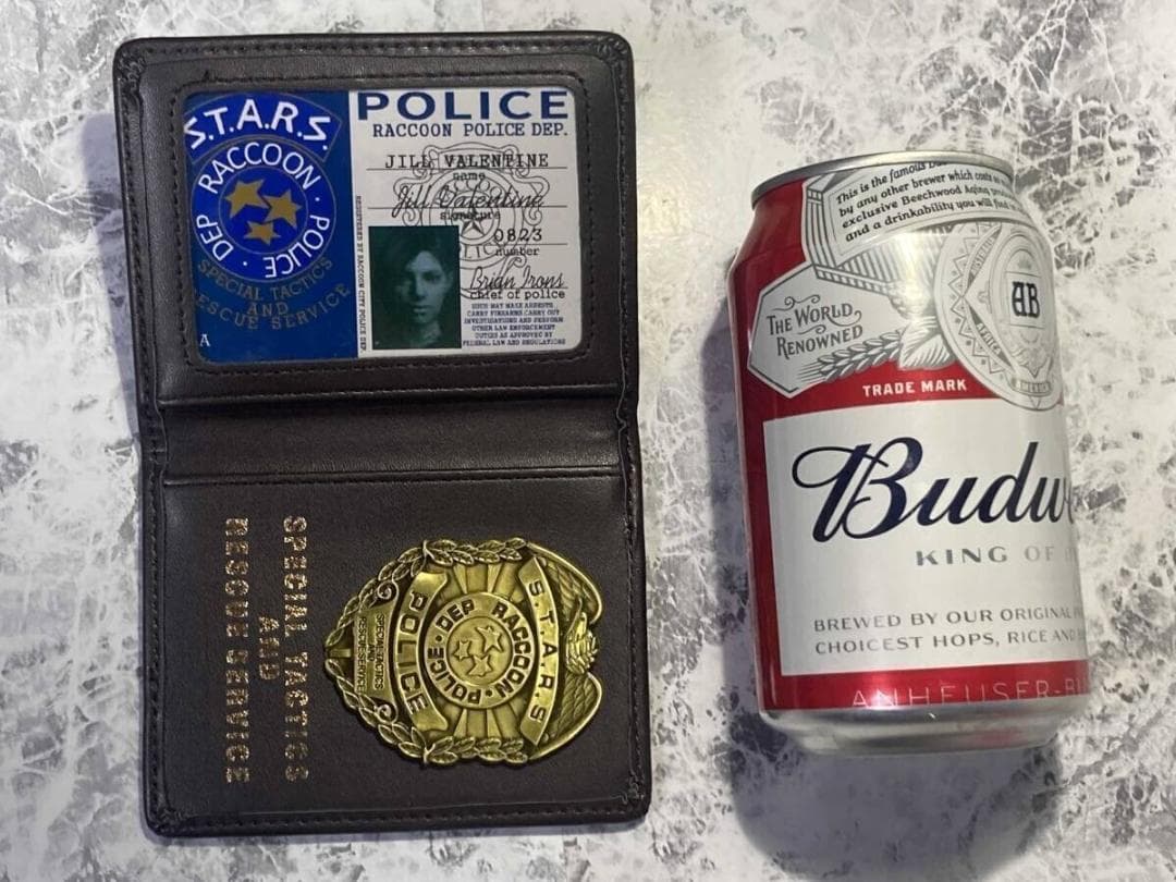 「バイオハザード　ジル・バレンタインの警察手帳　ブラウン」jo-db