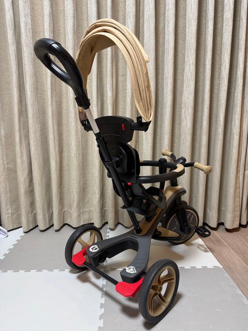 GLOBBER グロッバー エクスプローラー トライク 4in1 ベージュ