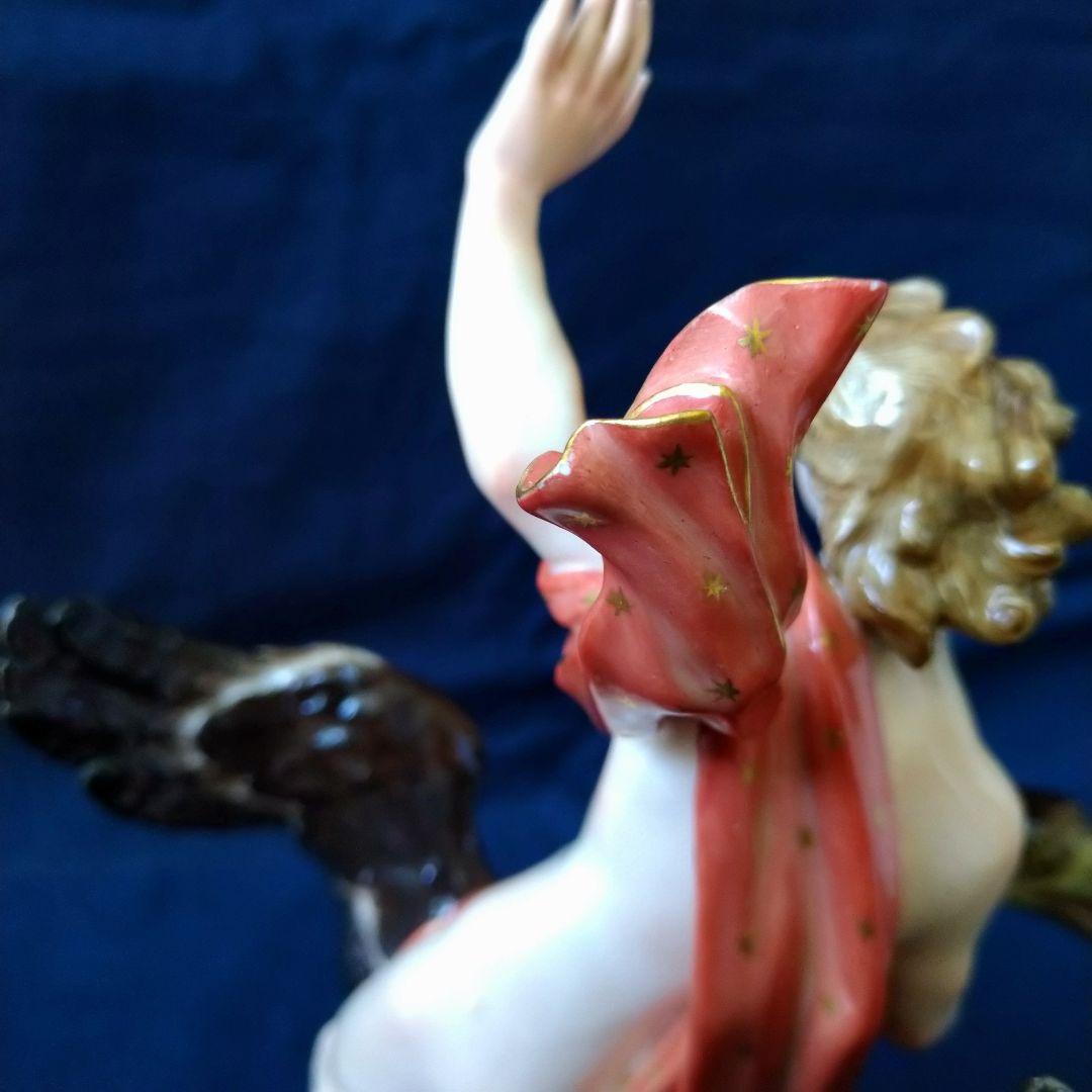 1924年以前マイセン『ジュピターに扮する鷲に乗るガニュメデス』