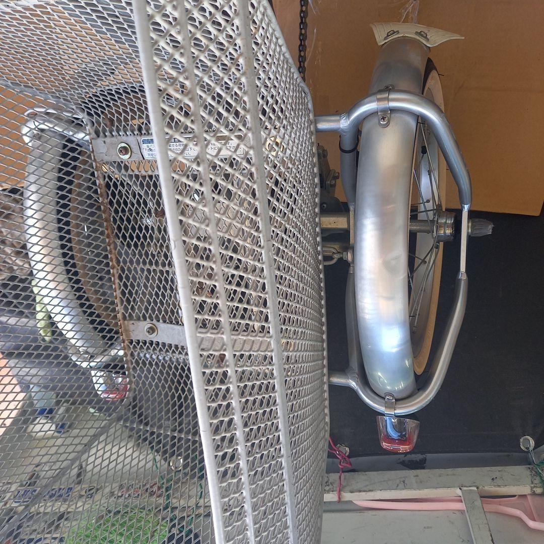 ともさん専用　ブリヂストン充電　電動アシスタワゴン三輪車 シルバー