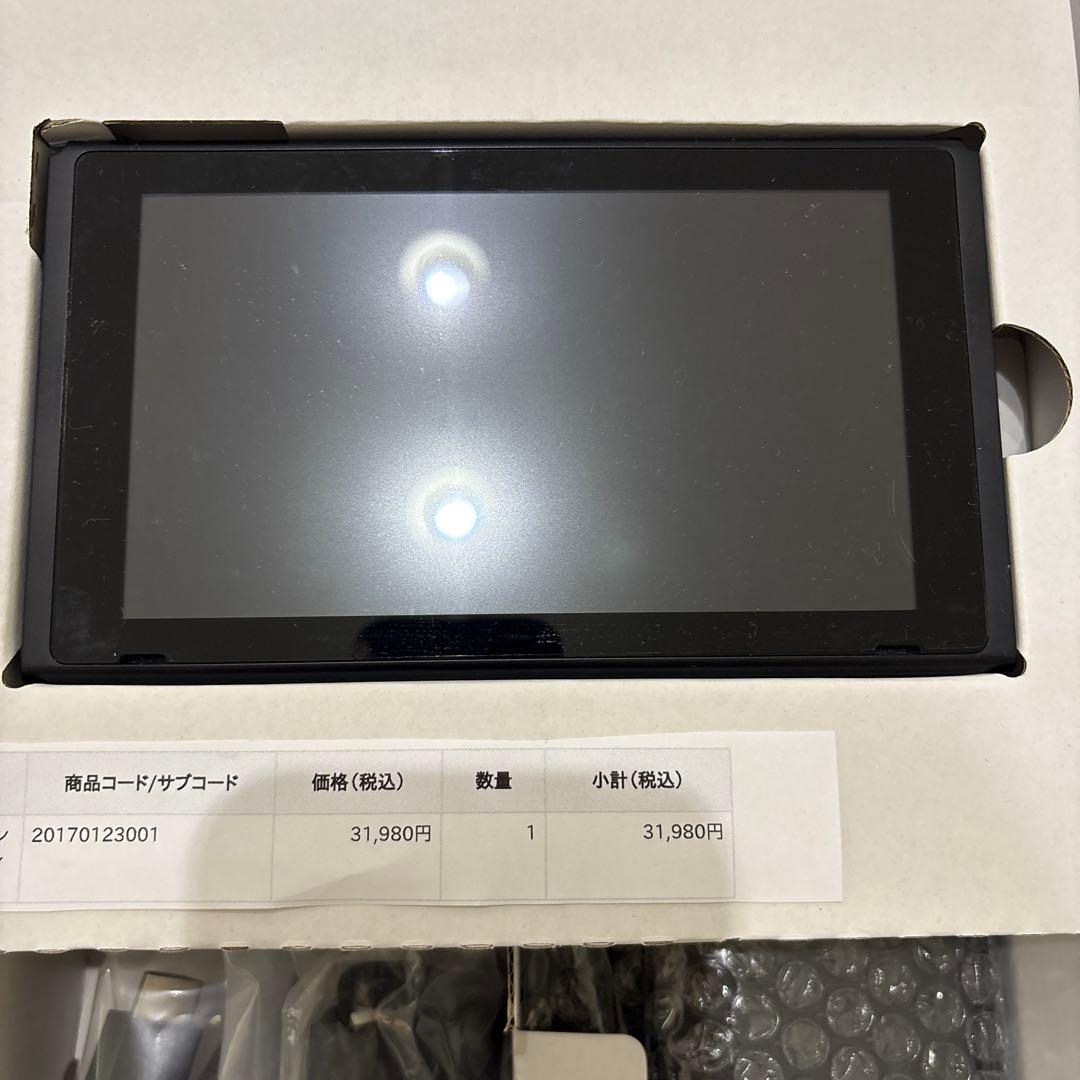 Nintendo Switch フルセット ブラック 充電器、本体ケース付き