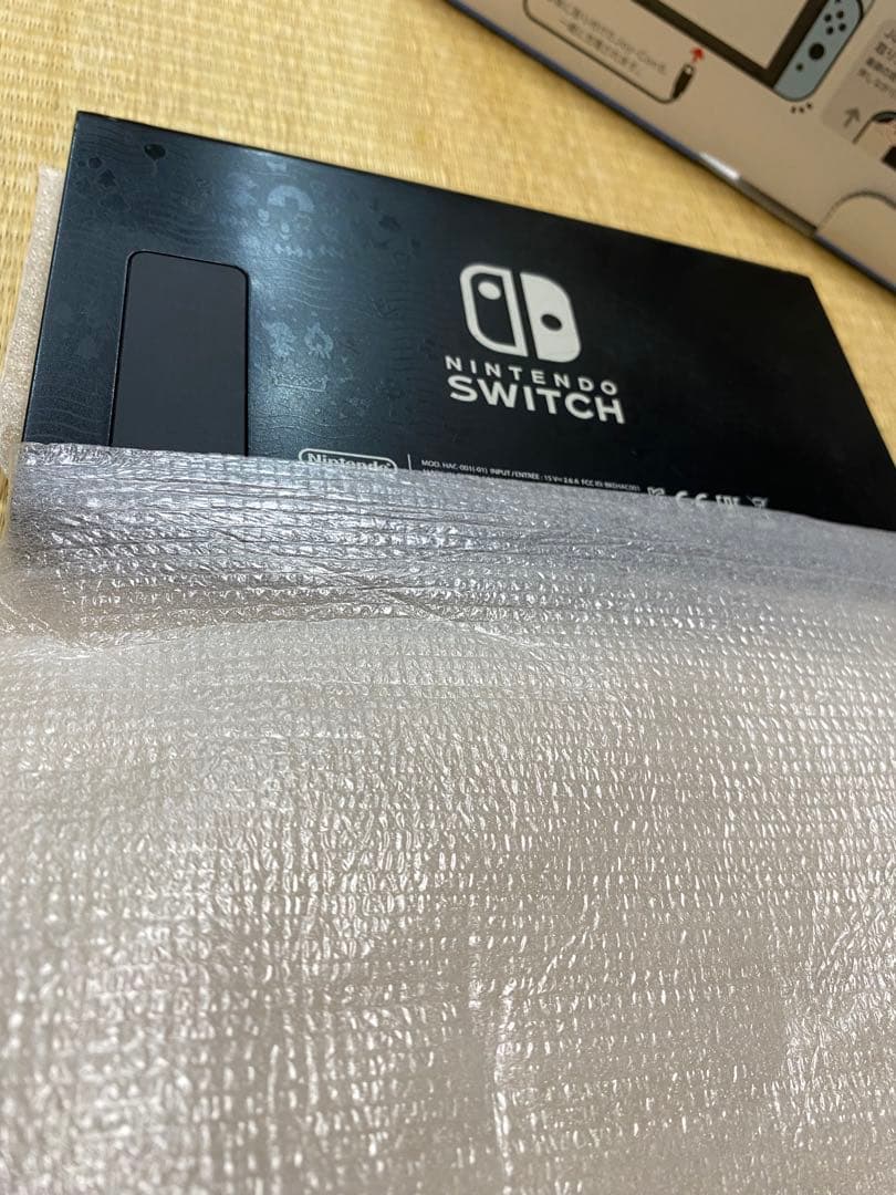 あつまれ どうぶつの森 Nintendo Switch 本体　ケースセット