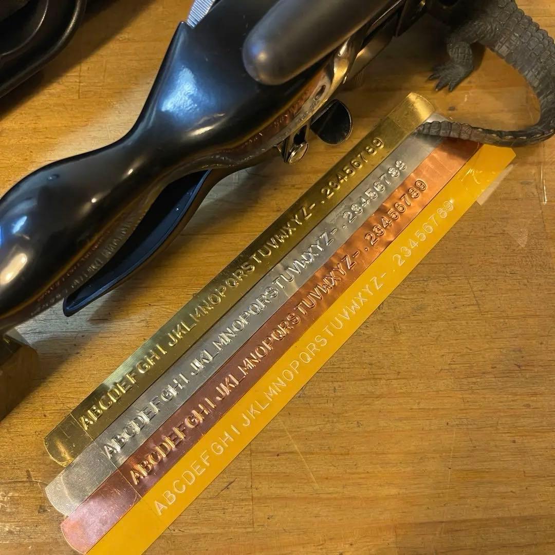 ■製品保証■【ほぼ新品】DYMO RHINO M1011ダイモ 185-7