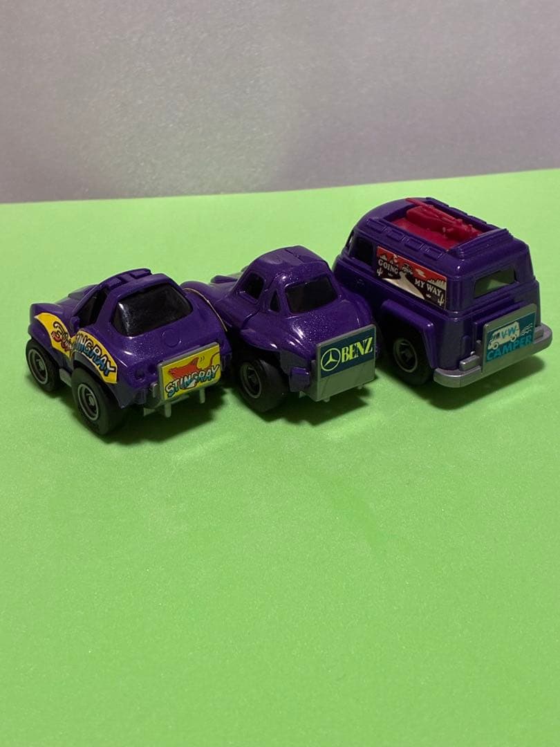 チョロQ、3台・紫色