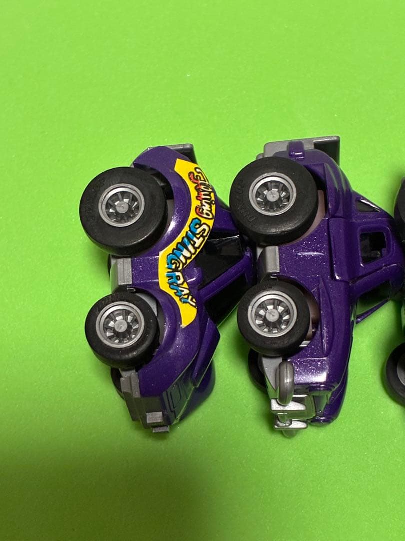 チョロQ、3台・紫色