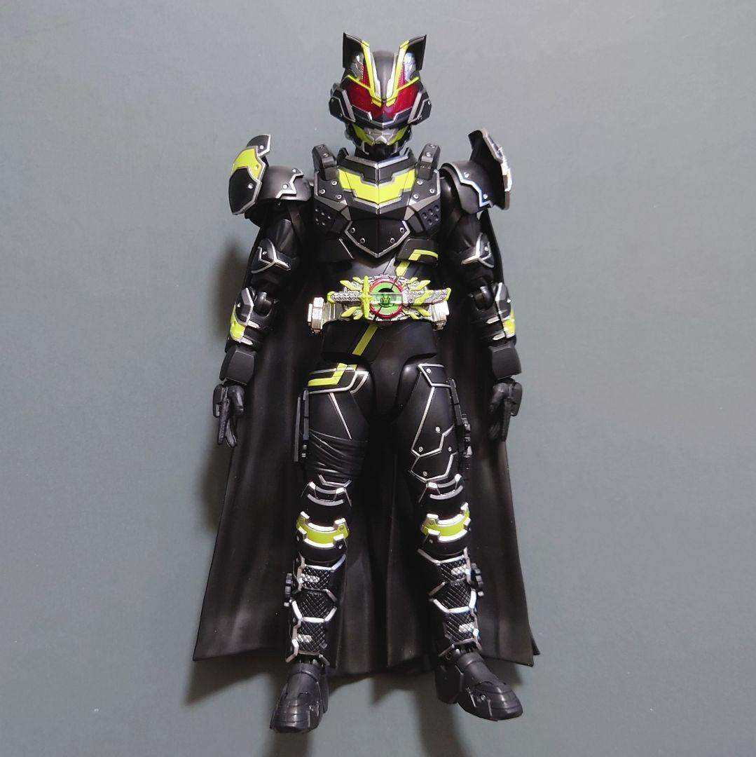 S.H.Figuarts 仮面ライダータイクーン (開封品) 2体セット