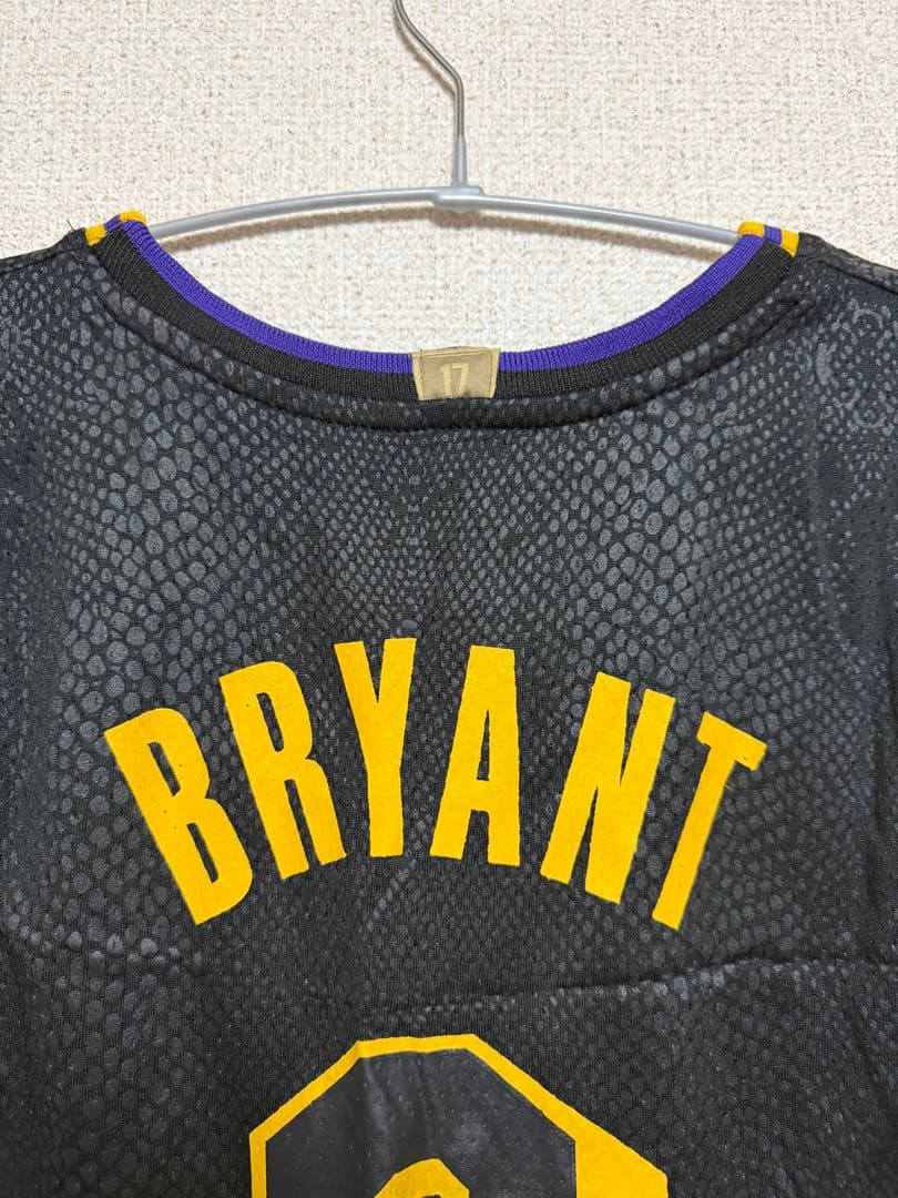【LAKERS】非売品 希少 コービー・ブライアント 8番 ユニフォーム