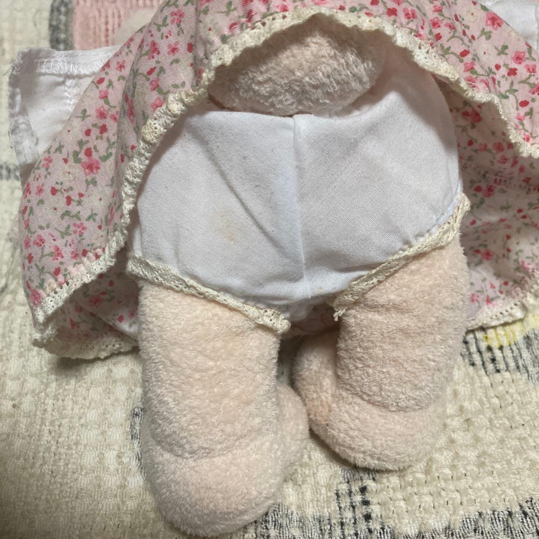 シルバニアファミリー　みるくウサギ　ぬいぐるみ　Mサイズ　中古品