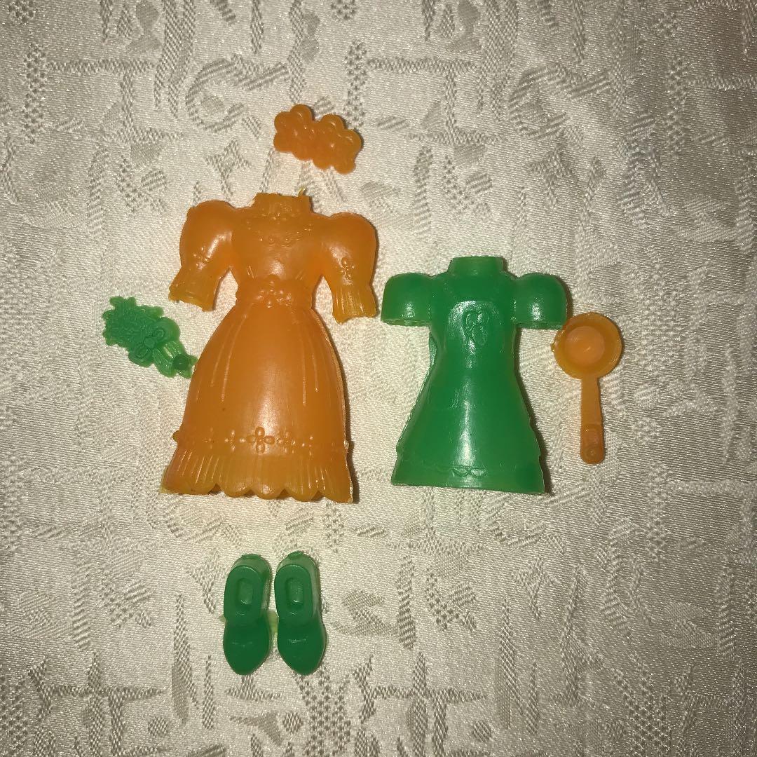 グリコおまけ　昭和　レトロ　パピーちゃん(ウェディングドレス　エプロンドレス)