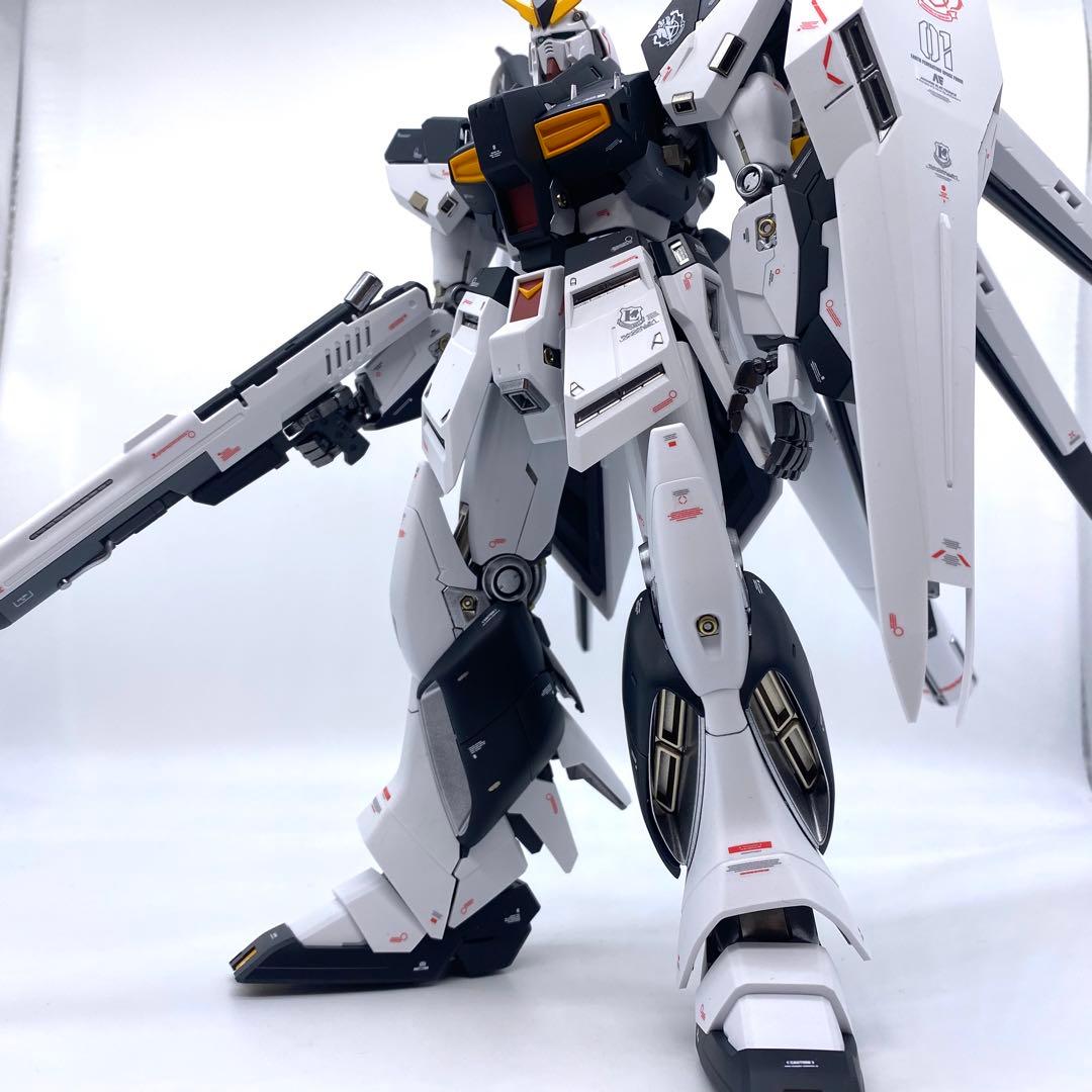 MG Ｈi-νガンダム　HWS装備型　ガンプラ　全塗装　完成品