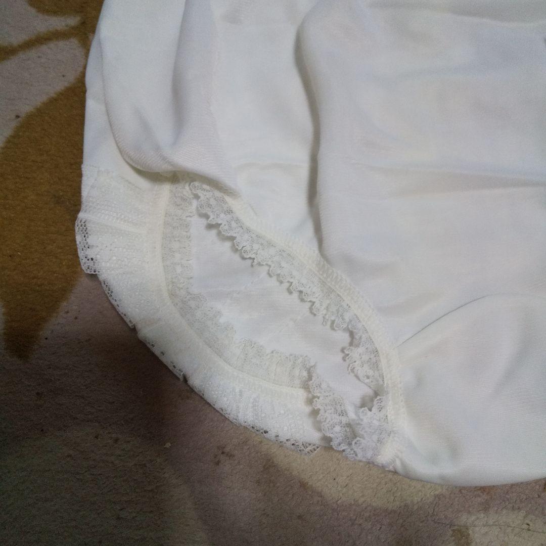 ピンクのプリーツスコートと白アンダースコートSサイズセット