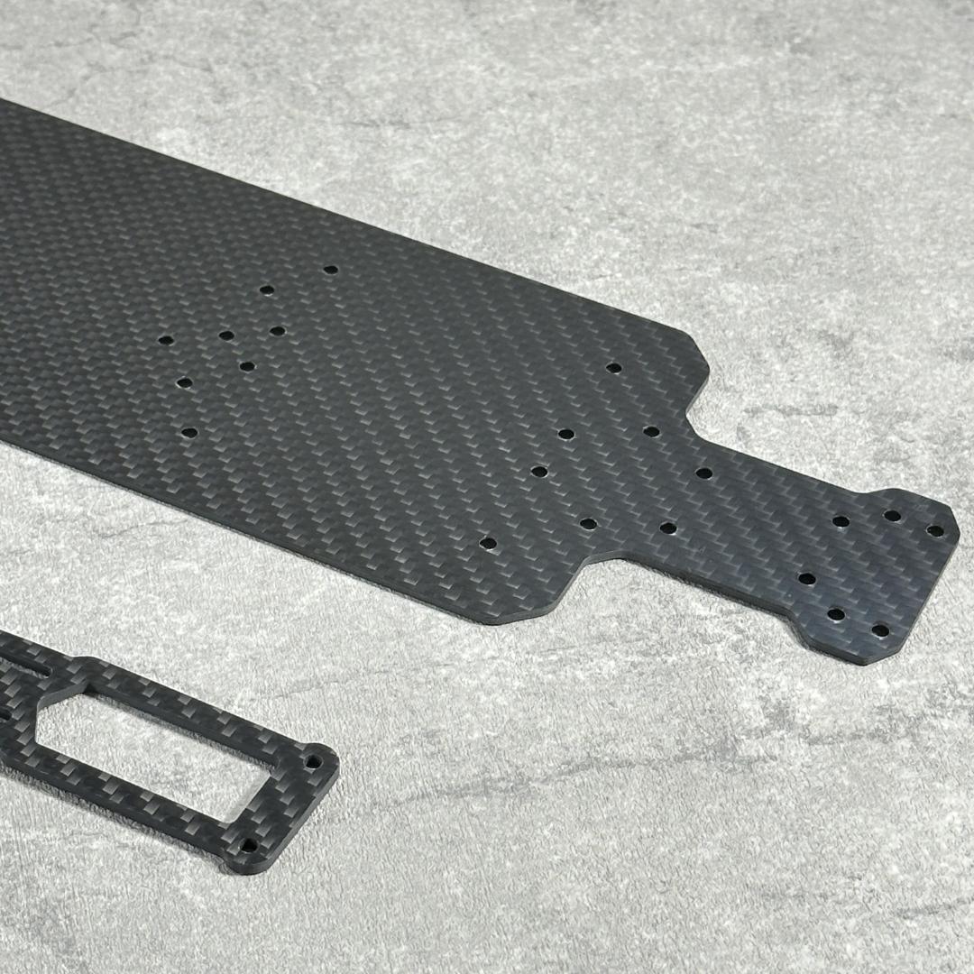 RD2.0 ヨコモ 特注品 カーボンシャーシ 2.0mm + アッパ a1107