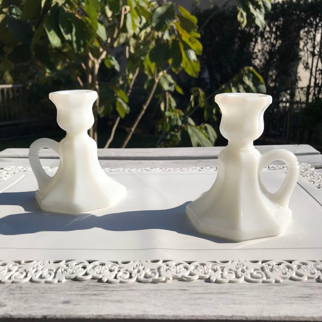 ミルクガラス　アンティーク　燭台　キャンドルスタンド　キャンドルホルダー　雑貨