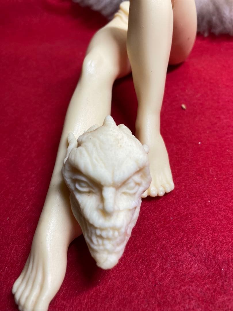 ARTOMIC CREATIONS /リネア/LINNEA GARAGE KIT