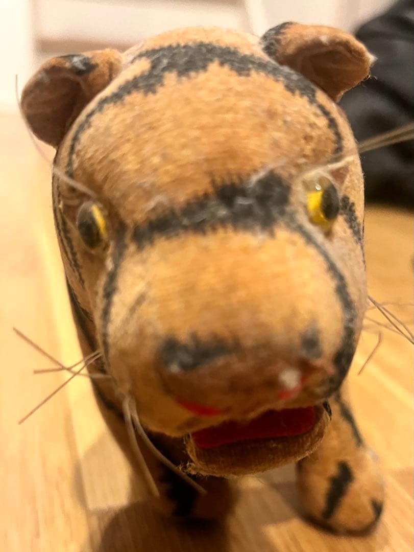 レア　古いトラのぬいぐるみ 約20cm