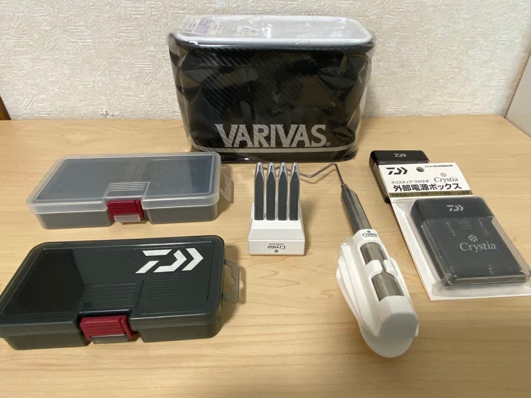 ダイワクリスティアAir バリバス魚探ケース ライブウェル クリークエルザ8