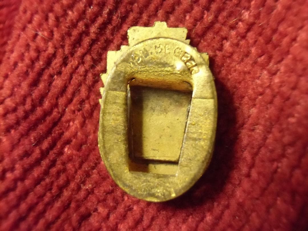 ＮＥオランダ軍/海軍＊インドネシア動員解除バッジ（実物）