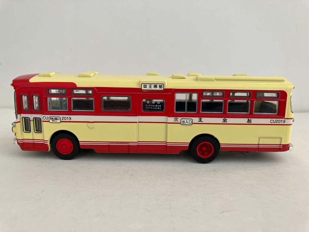 トミカ リミテッドビンテージ 日野RB10型パス 京王、広島、富士急行3台