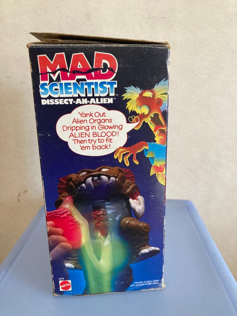週末セール　MAD SCIENTIST　マッド・サイエンティスト フィギュア