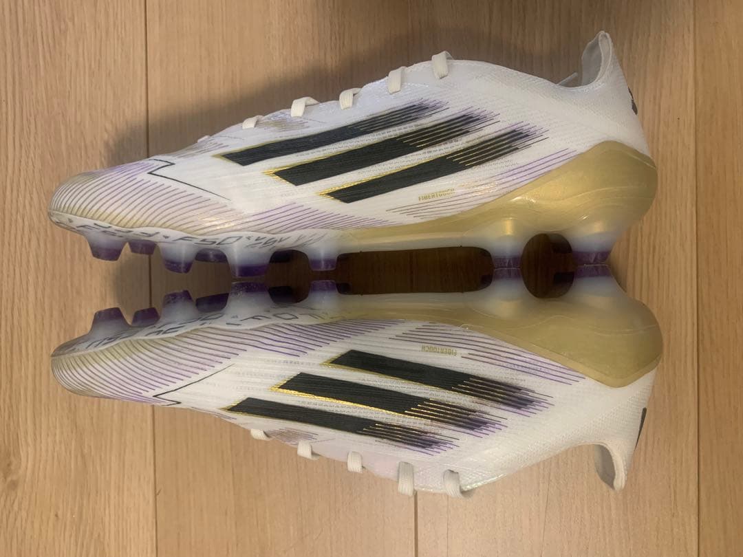 adidas F50 サッカーシューズ ホワイト/パープル/ブラック