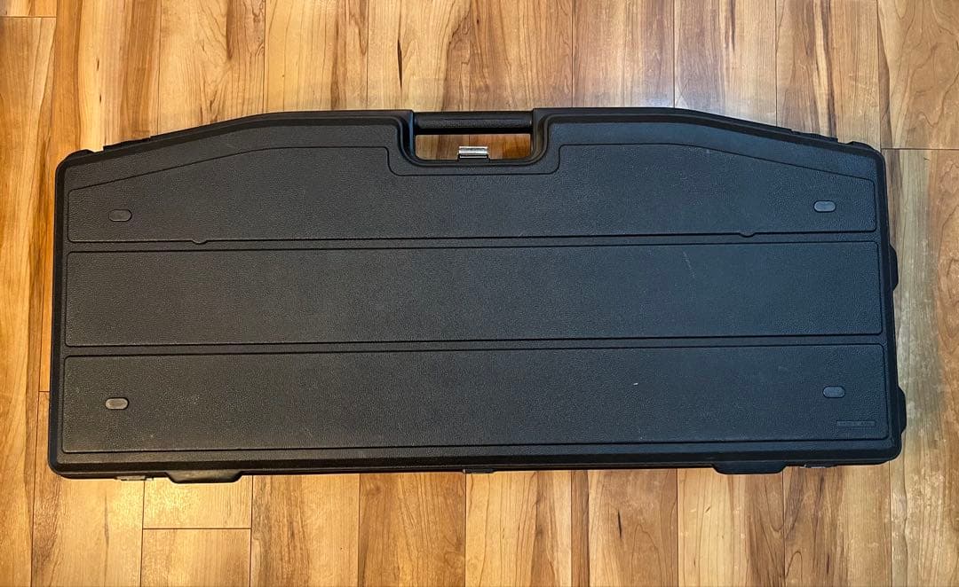 Roland JX-8P アナログシンセサイザー（ケース付き）