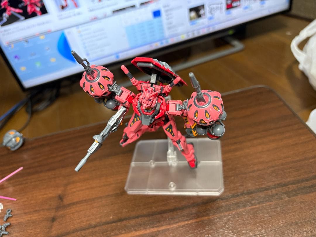 【完成品】HG 赤いガンダム　ビット6個　ザクバズーカ　部分塗装