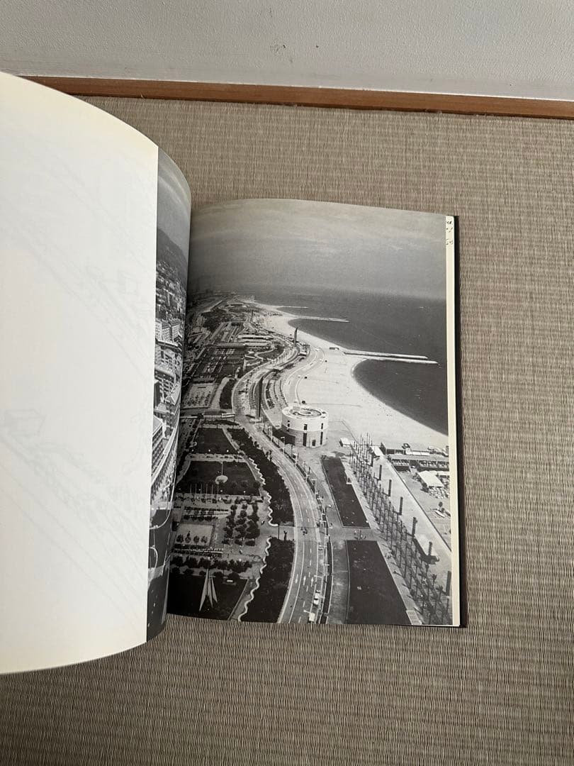 Alvaro Siza アルヴァロ　シザ