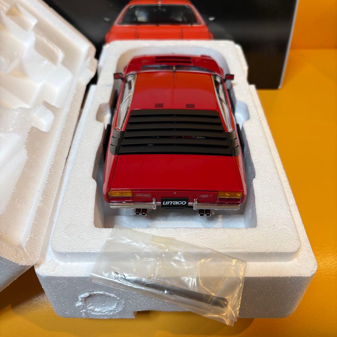 レア！京商 1/18 ランボルギーニ ウラッコP250 赤