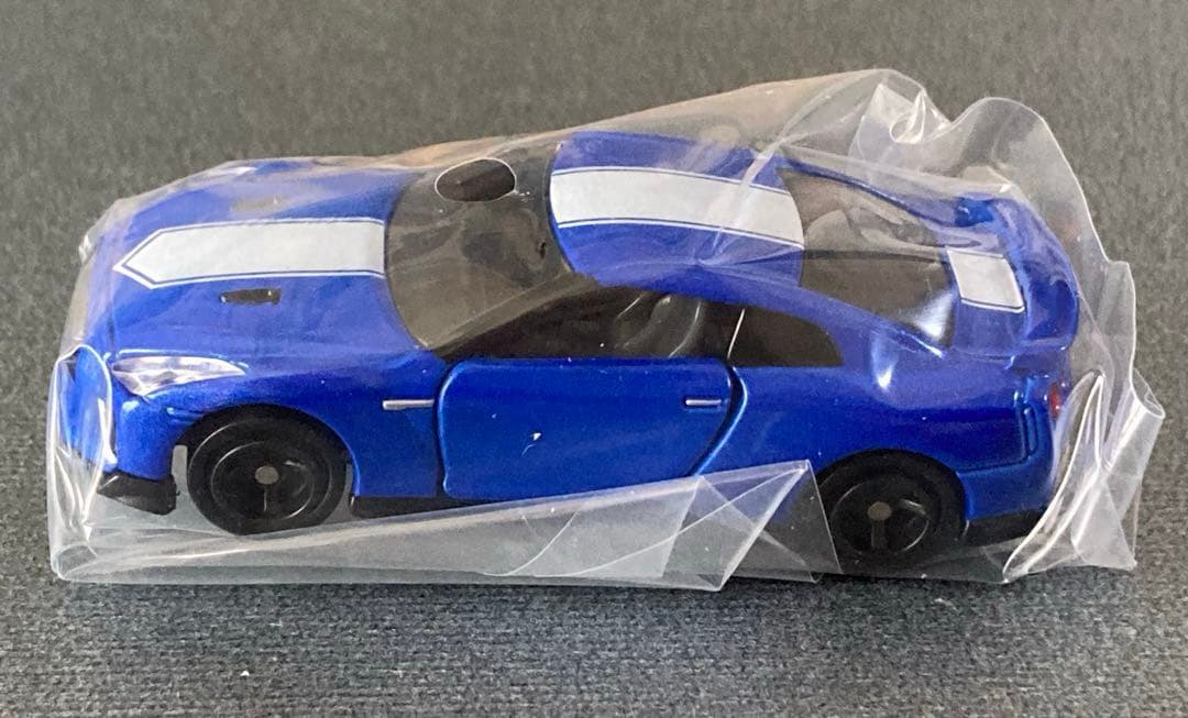 トミカ 日産 GT-R 50th Anniversary 非売品 未使用