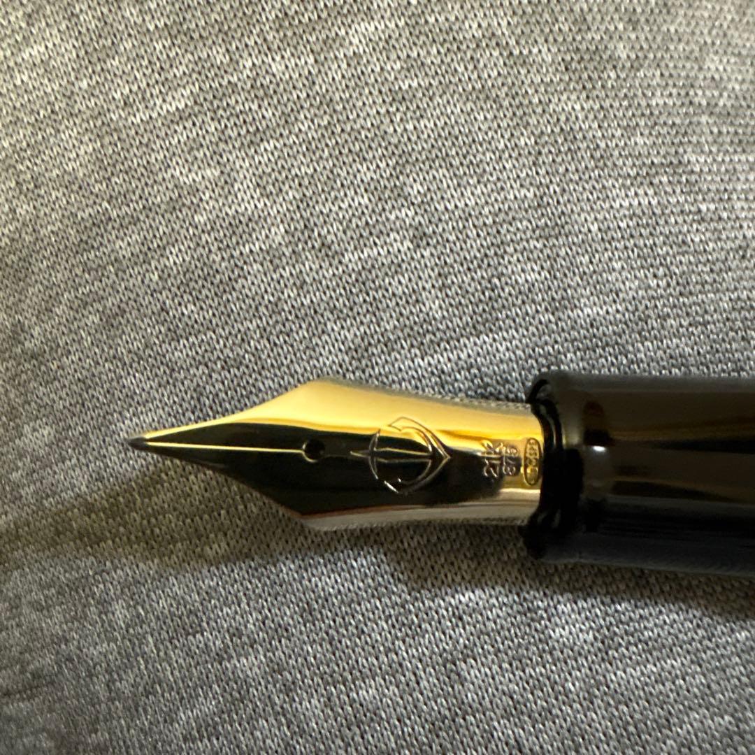 セーラー万年筆 万年筆 長刀研ぎ ゴールドトリム ブラック21K 中細(MF)