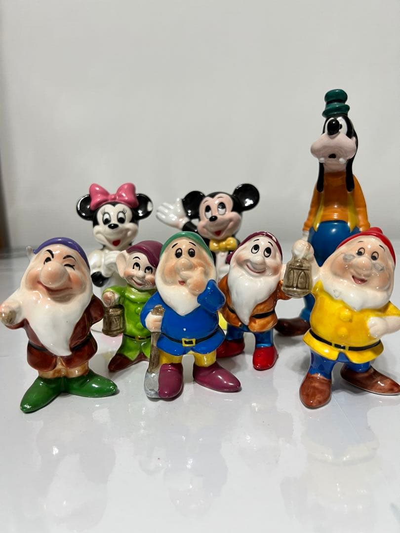 【アンティーク】80年代初期　ディズニー陶器置き物　8体セット