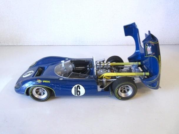 特価 gmp (1/18) ローラ T70 Mk.2 SUNOCO