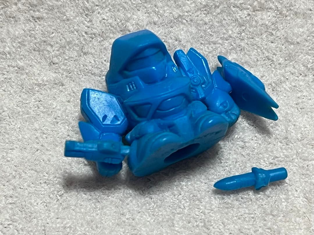 SDパトレイバー　ガシャポン　ガチャ　消しゴム　戦士シリーズ　サターン　青色