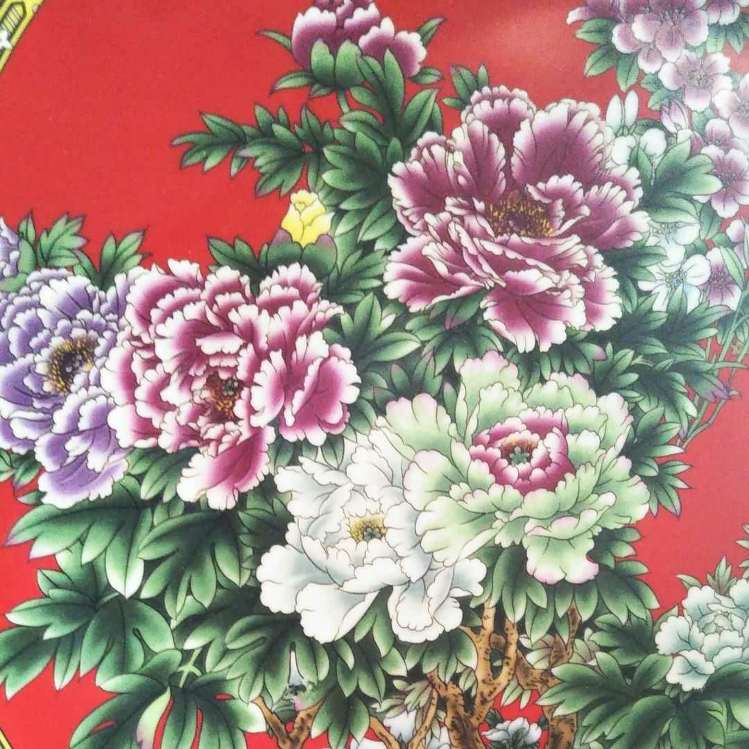 ※中国古美術/粉彩牡丹紋大盤/(底款:大清乾隆年製)