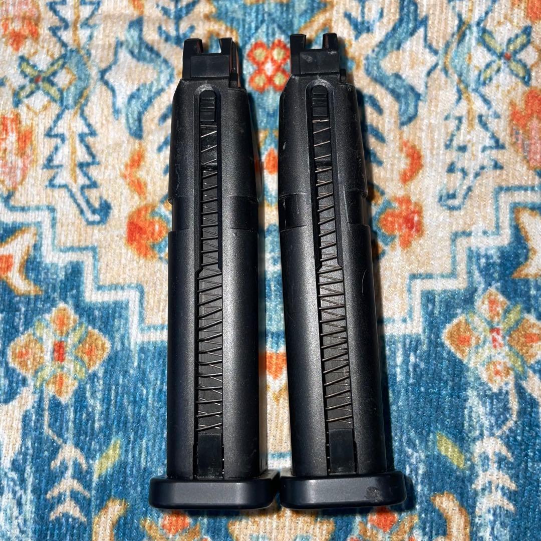 東京マルイ ガスハンドガン グロック19 Gen3 予備マガジン付 ほぼ未使用